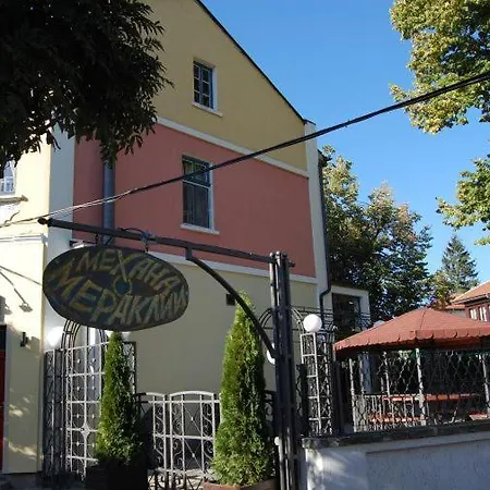 Ξενοδοχείο Стаи За Гости Τριάβνα
